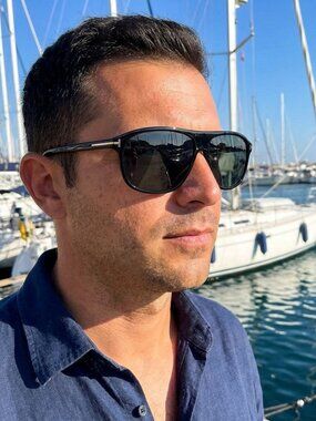 NEW TOM FORD SUNGLASSES, TF1027 01R